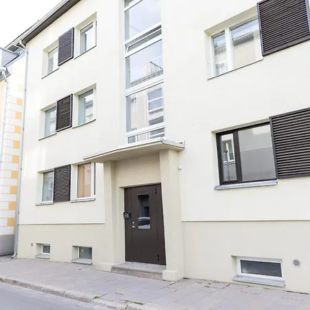 Centrum Nikolai Apartament Parnawa