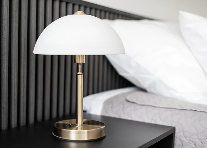 Centrum Nikolai דירה פארנו